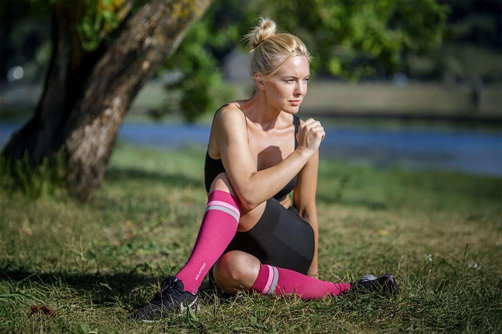 Calze a compressione per running e palestra: perché usarle e per quale disciplina sportiva